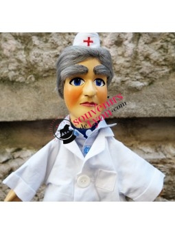 Marionnette le Docteur chez Souvenirsdelyon.com