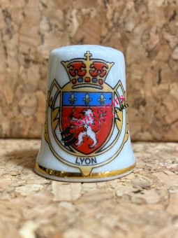 Dé à coudre de collection Lyon emblème chez souvenirsdelyon.Com