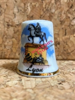 Collectible thimble Lyon Bellecour Souvenirsdelyon.com