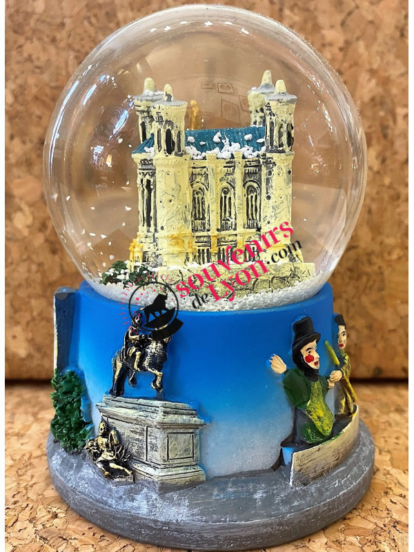 Lyon Fourvière snow globe  4 Souvenirsdelyon.Com