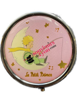 Boîte à pilule Le Petit Prince qui pêche sur la lune chez souvenirsdelyon.com