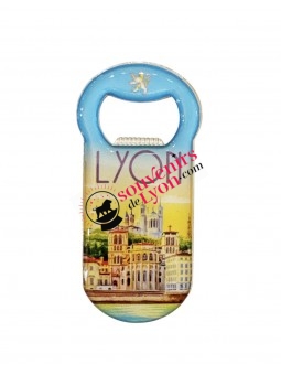 Magnet Lyon décapsuleur poster chez Souvenirsdelyon.com