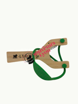 Lyon Slingshot green at Souvenirsdelyon.Com
