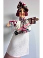 Marionnette le Gamin costume blanc 3 chez Souvenirsdelyon.com