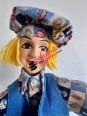 Marionnette le Gamin costume bleu 2 chez Souvenirsdelyon.com
