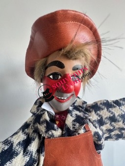 Marionnette Gnafron pied de poule chez Souvenirsdelyon.Com