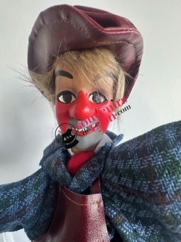 Marionnette Gnafron carreaux bleus 2 chez Souvenirsdelyon.com