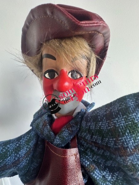puppet Gnafron blue plaid 1 at Souvenirsdelyon.Com