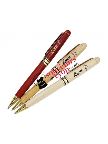 Stylo Lyon en bois chez Souvenirsdelyon.com